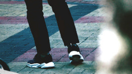 편의점 점주 스토킹한 50대 남성 고객 체포