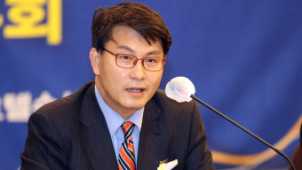 윤상현 