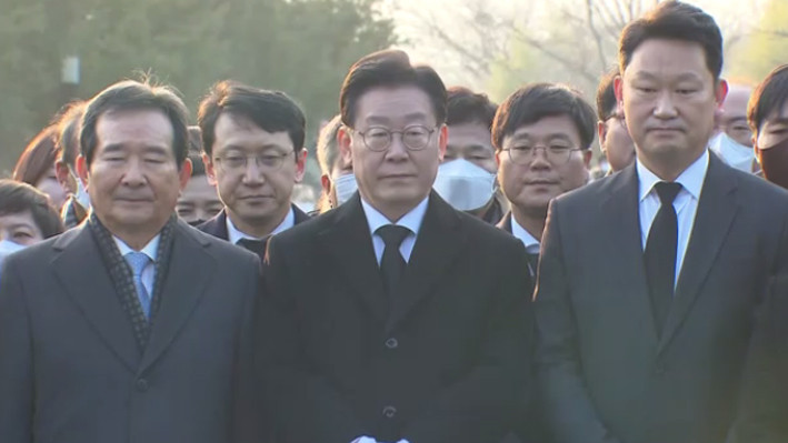 이재명, 설 연휴 막바지에 문재인과 만난다