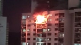 경북 포항시 북구의 한 아파트서 불‥주민 20여 명 대피