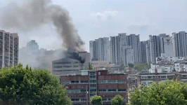 서울 양천구 신월동 교회서 불‥소방대원 2명 부상