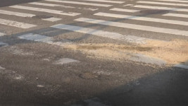 횡단보도 건너던 70대 펌프카에 치여 사망