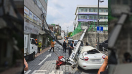 인천 남동구 만수초등학교 주차장서 기중기 전도‥1명 경상