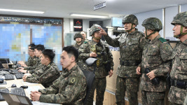 김명수 합참의장, 해안감시부대 방문‥ 후방 지역 경계태세 점검
