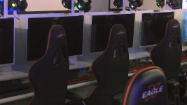 PC방에서 명품 시계 고장났다며 수리비 사기 30대 기소