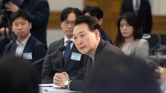 윤 대통령, 오늘 신년 대담 녹화 진행‥설 인사 영상도 촬영