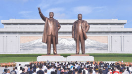 러 기자 북한 관광 체험기‥의외로 사진촬영 안 막더라