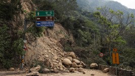 대만, 600여 차례 여진 속 구조 총력‥사망 13명·실종 6명