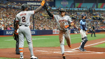 [MLB] 이정후 6경기 연속 안타·3경기 연속 득점··팀은 패배