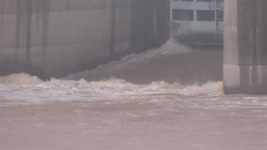[속보] 아산시 문방저수지 농배수로 일부 유실‥접근 유의해야