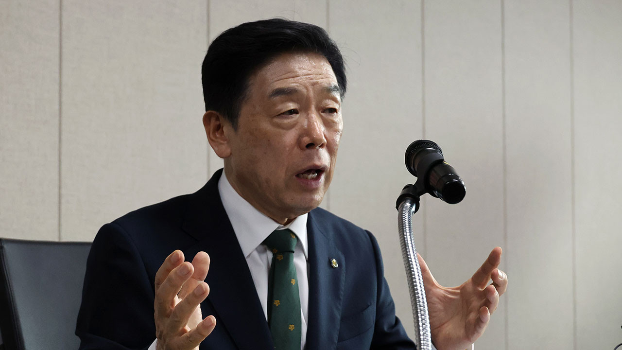 논란 속 김형석 독립기념관장, 사퇴 촉구할 더불어민주당과 광복회의 항의