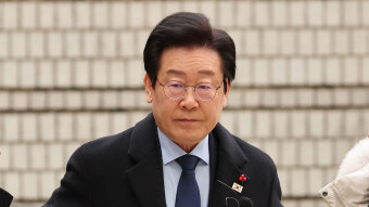 이재명 대북송금 재판 '법관 기피'로 중단‥검찰 