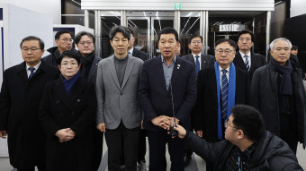 윤 대통령, 협력 속 공수처 체포영장 집행…2차 체포 시도