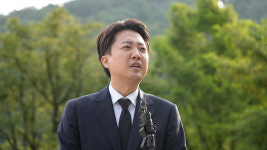 이준석 4년 중임제 도입·수도 기능 분산 개헌안 발표