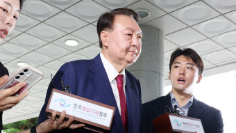 내란특검, 윤석열 상대로 3시간 동안 오전 조사 진행