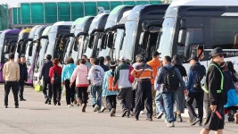 중국인 단체관광객 무비자 입국 오늘부터 시행‥최대 15일까지 국내 여행 가능