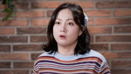 박나래, 전 매니저들 상대로 '공갈 미수' 혐의 고소