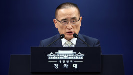 이 대통령, 교황청서 '한반도 평화' 연설‥교황에 방북 요청 가능성도