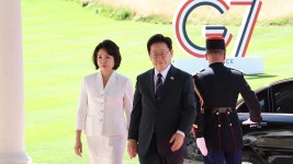 이 대통령 제네바 도착‥오늘 프랑스 에비앙 G7 정상회의 참석