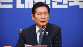 정청래, 당 대표직 사퇴‥연임 도전 수순 관측