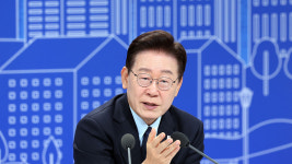 이 대통령 지지율 51%로 다시 최저치‥민주 44%·국힘 23%