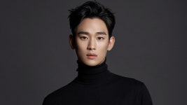 '미성년자 교제 의혹' 배우 김수현, 광고 계약금 반환 소송서 첫 승소
