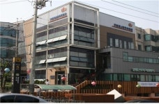 남구로에 건설근로자 종합 상담소 문열어