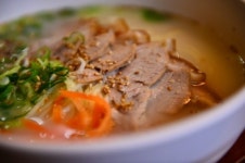 [이재정 기자의 보물여행]  제주도 고기국수 맛집 ‘삼무국수’ ...빙떡과 지슬만두 인기
