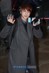 [포토] 방탄소년단 진, 팬들 마음 사로잡는 양 손인사