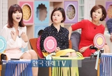 [포토]홍진영 '김효진-정선희 선배님, 제가 귀여운 걸 어째요~'