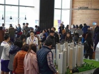 ‘영통로 효성해링턴 플레이스’ 견본주택 인산인해...  중소형 4Bay 평면, 도보로 누리는 영통생활권