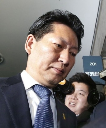 '막말파문' 정청래 징계 결정 26일로 연기··'소명자료 2박스의 힘?'