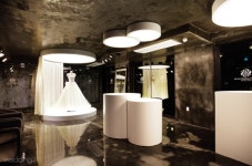 행복한 신부가 되고 싶다면 보네르스포사 (Bonheur Sposa) 웨딩드레스