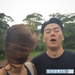 이현이, 훈남 남편과 코믹 셀카 
