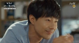 디어 마이 프렌즈 조인성, 기다린다, 사랑하고 애절·담백 고백으로 여심 저격