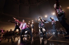 [리뷰] 감동과 환희로 넘실댄 이승철 30주년 콘서트, ‘보컬신’의 면모 유감없이 발휘