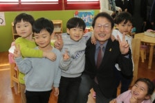 공영형 유치원 출범,  조희연 교육감.. 새로운 여정의 시작