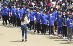 미세먼지 운동회? 학부모들 “우리 아이들 건강 어쩌나”