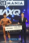 [포토]한상엽 센트리얼휘트니스 대표 머슬마니아 수상자들 축하해요