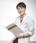 탈모원인 여기에? 발머스 윤영준 원장 인체 대사와 탈모 출간