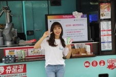 “오늘은 하늬가 커피 쏠께요” 설인아, ‘내일도 맑음’ 촬영 현장에 커피차 선물