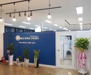 고양시 최대규모 150평 실내 애견 유치원 ‘NCS반려견교육센터’ 호텔 & 놀이터