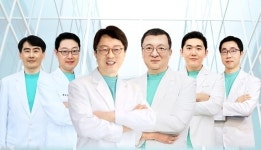 부평성모안과 개원 25주년, 장기근속자에게 감사함 전달