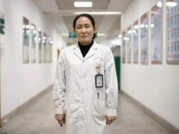 우한 코로나 최초 폭로한 中 의사, 한쪽 눈 시력 잃어