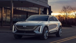 GM, 57년 된 로고 버렸다…2035년 휘발유차 생산중단