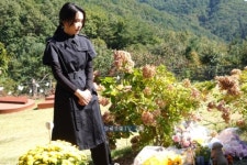 김건희 여사, 정인이 사건 2주기 앞두고 비공개 묘소 참배