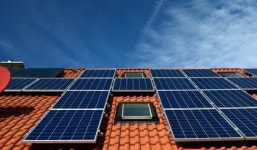 美 청정에너지 업체 퍼스트 솔라 IRA로 장기적 전망 긍정