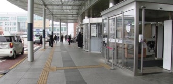 전공의 25% 이탈에 전임의 가세…수술·진료 파행 속출