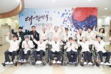 대구보훈요양원, 6.25참전 유공자들을 위한 ‘제복의 영웅들’ 전달식