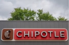 美 멕시칸 체인 치폴레 50대 1 주식 분할